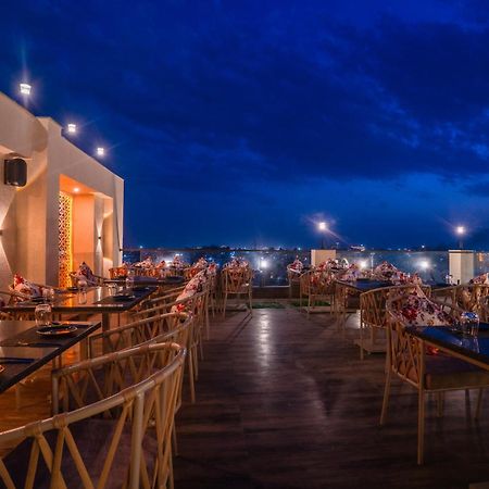 Hotel Royal Prime Dźajpur Zewnętrze zdjęcie