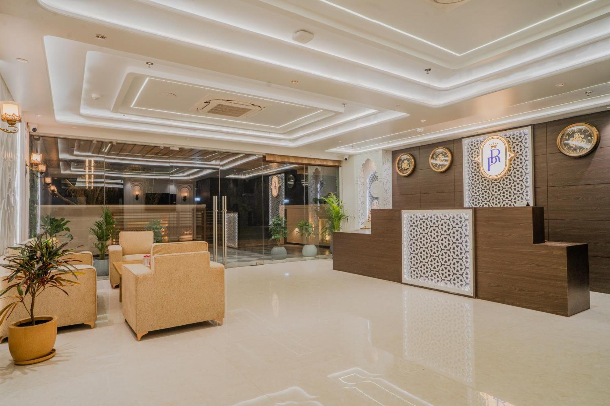 Hotel Royal Prime Dźajpur Zewnętrze zdjęcie