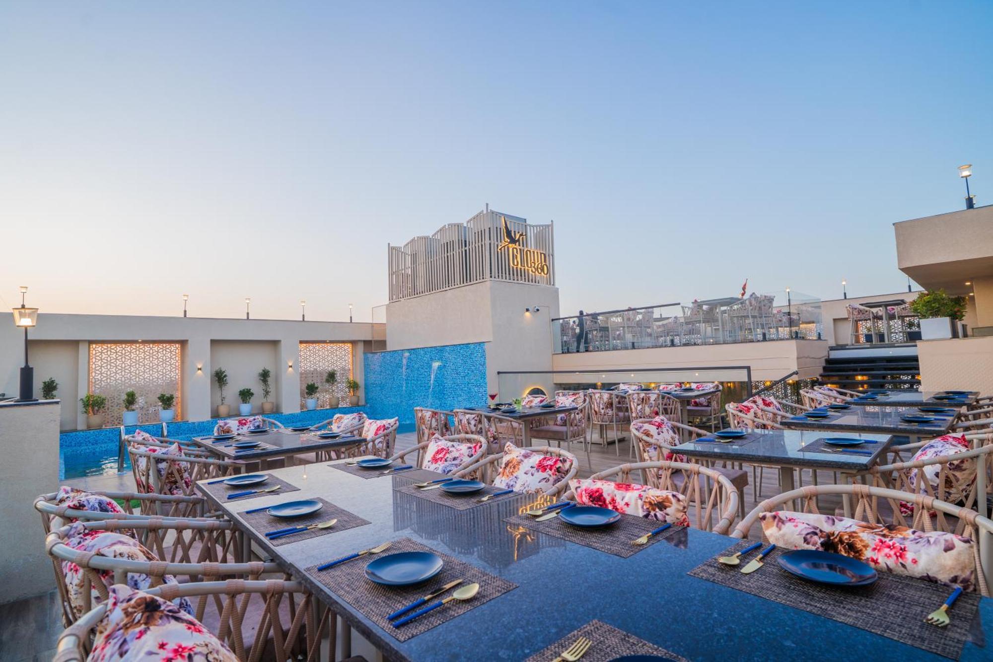 Hotel Royal Prime Dźajpur Zewnętrze zdjęcie
